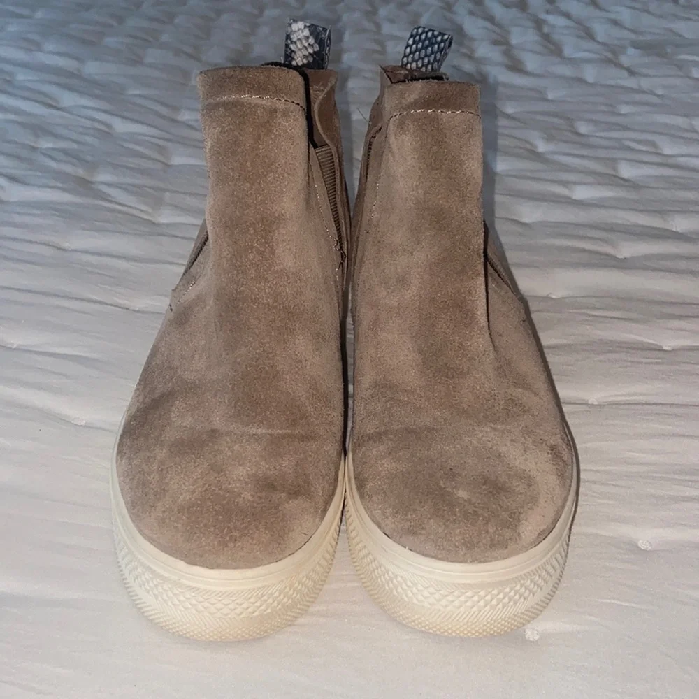 Dolce Vita Walker Wedge Platform Sneaker